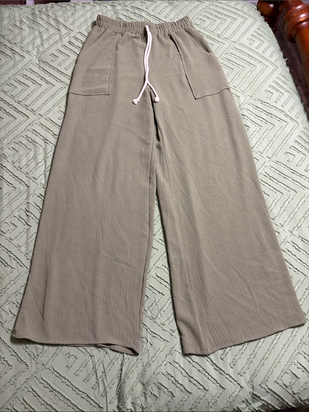 Relaxed Wide-Leg Drawstring Pants - Green